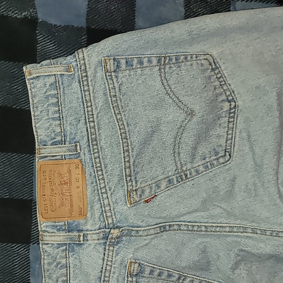 Vintage. Made in USA. Levi's 560. Loose-fit, tapered. Men's size w38 l30 - Picture 8 of 16